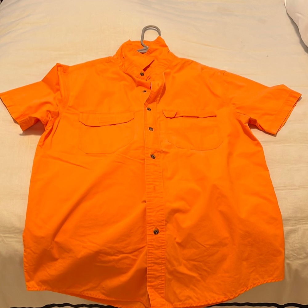New never worn. Size medium Magellan outdoors